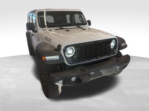 Used 2024 Jeep Wrangler Willys image 22