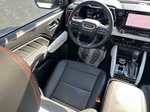 Used 2024 GMC Canyon AT4X image 15
