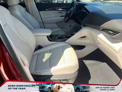 Used 2023 Buick Envision Essence image 19