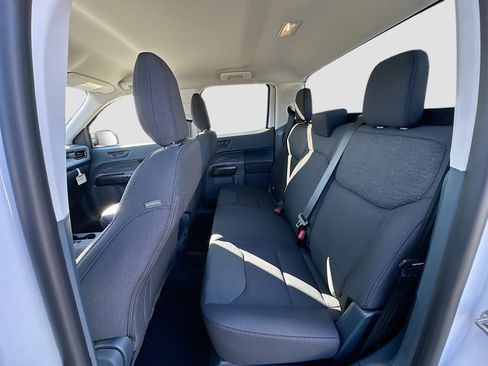 New 2026 Ford Maverick XL image 16