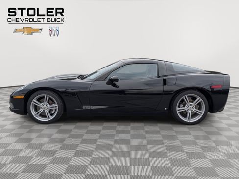 Used 2008 Chevrolet Corvette Coupe image 2