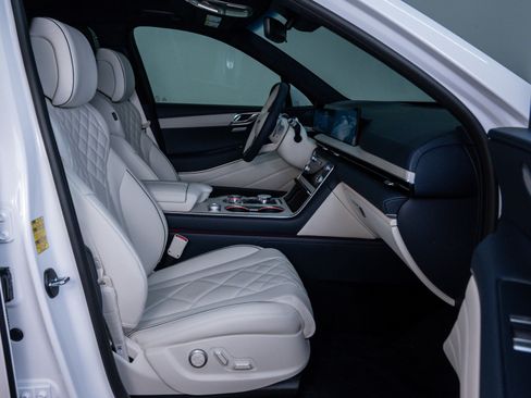 New 2026 Genesis GV80 3.5T Prestige image 11