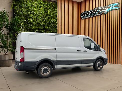 Used 2020 Ford Transit 150 Low Roof RWD image 25