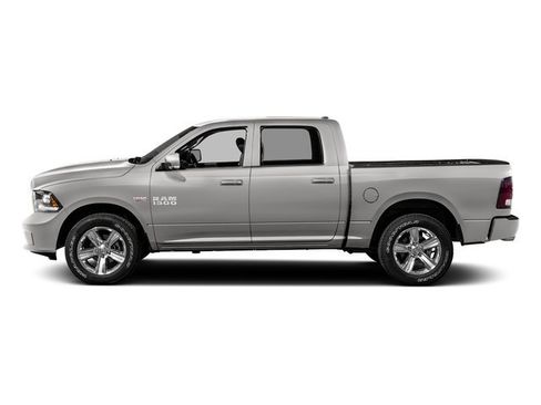 Used 2016 RAM 1500 Big Horn AWD/4WD image 3