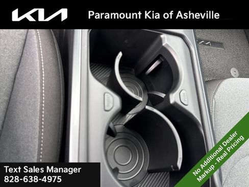 New 2026 Kia K4 FWD image 26