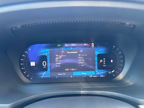 Used 2025 Volvo V60 B5 Cross Country Plus AWD/4WD image 24