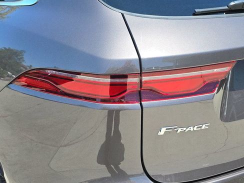 Used 2022 Jaguar F-PACE S AWD/4WD image 37