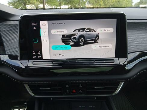 New 2026 Volkswagen Atlas Cross Sport SEL Premium R-Line image 18