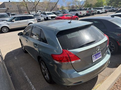 Used 2012 Toyota Venza Limited AWD/4WD image 15