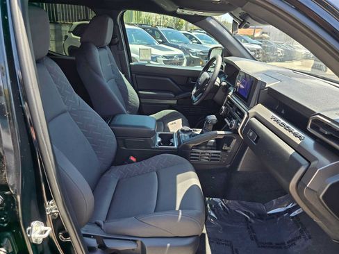Used 2024 Toyota Tacoma SR5 AWD/4WD image 11