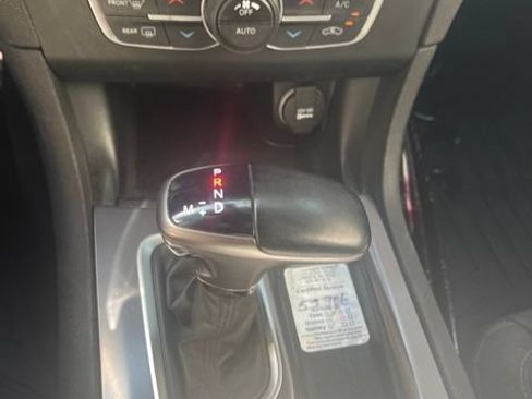 Used 2020 Dodge Charger Scat Pack RWD image 9
