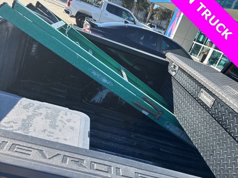 Used 2020 Chevrolet Silverado 1500 LT w/ All-Star Edition image 9