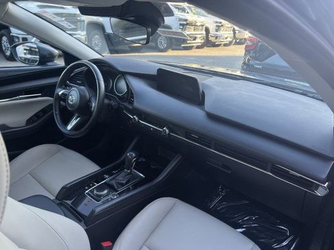 Used 2024 MAZDA MAZDA3 s image 29