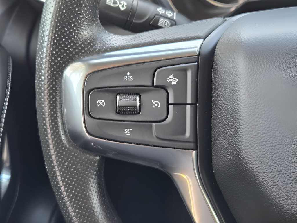 Used 2024 Chevrolet Blazer LT w/ Convenience Package FWD image 25