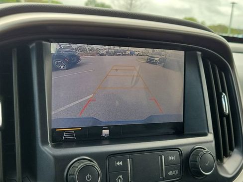 Used 2022 Chevrolet Colorado Z71 image 25