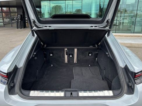 Certified 2025 Porsche Panamera 4 AWD/4WD image 11