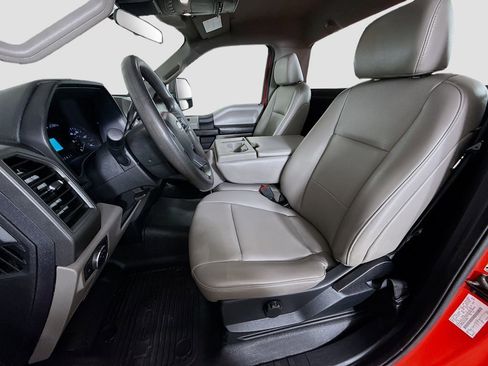 Used 2020 Ford F250 XL w/ Power Equipment Group image 19