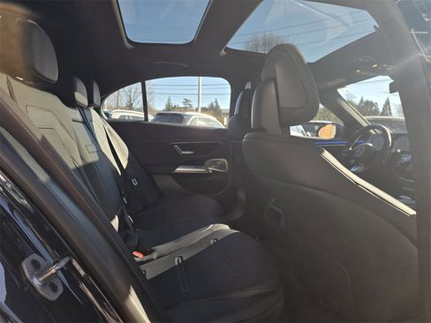 Certified 2025 Mercedes-Benz E 53 AMG e 4MATIC Sedan image 34