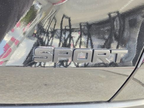 Certified 2024 Honda HR-V Sport image 12