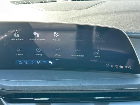 Used 2025 Cadillac XT4 Premium Luxury AWD/4WD image 10