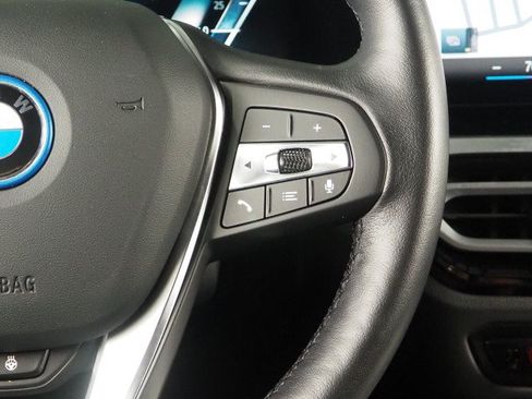 Used 2023 BMW i4 eDrive40 w/ Premium Package RWD image 24