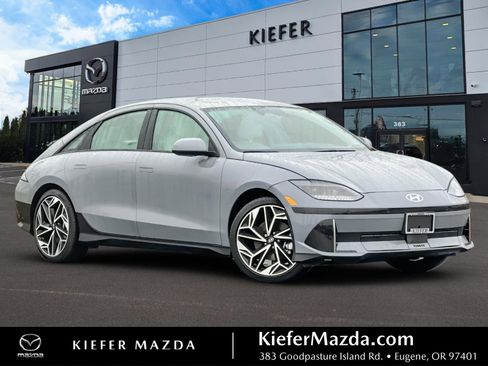 Used 2025 Hyundai Ioniq 6 SEL AWD/4WD image 1