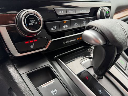 Used 2021 Honda CR-V EX image 9