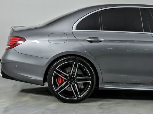 Used 2019 Mercedes-Benz E 63 AMG S image 12