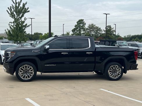 Used 2025 GMC Sierra 1500 Denali Ultimate AWD/4WD image 6