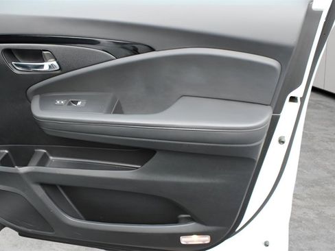 Used 2021 Honda Passport Touring image 26