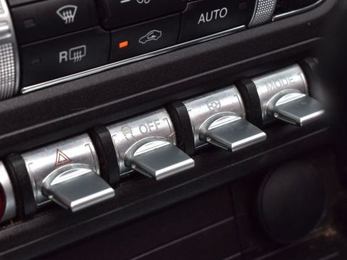 Used 2020 Ford Mustang Premium RWD image 26