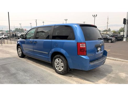 Used 2008 Dodge Grand Caravan SE FWD image 5