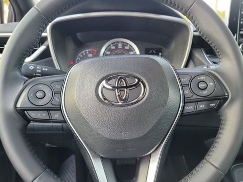Used 2021 Toyota Corolla SE FWD image 18