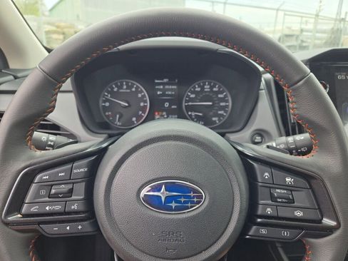 Certified 2025 Subaru Crosstrek 2.5i Limited image 33