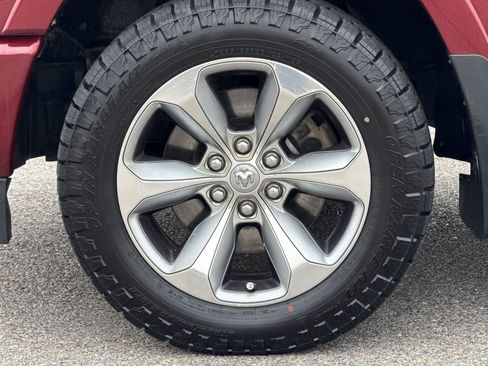 Used 2019 RAM 1500 Limited image 26