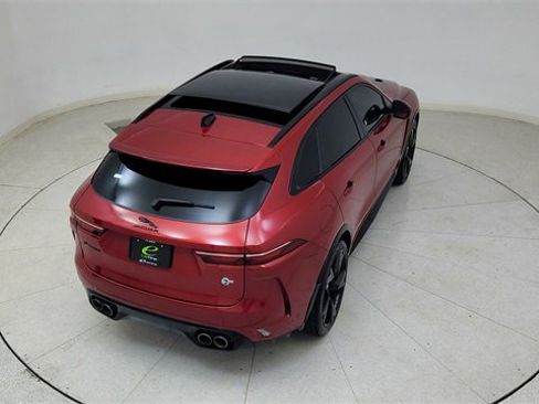 Used 2022 Jaguar F-PACE SVR image 84