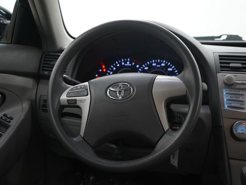 Used 2011 Toyota Camry LE w/ LE Extra-Value Pkg image 14