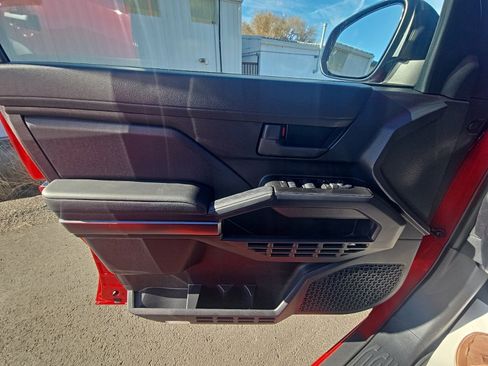 New 2025 Toyota 4Runner 4WD image 27