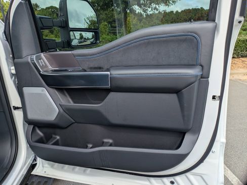 New 2026 Ford F250 Platinum w/ Tremor Off-Road Package image 45