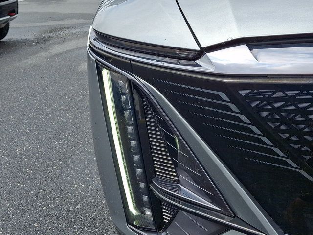 Certified 2024 Cadillac Lyriq Sport w/ LPO, Floor Liner Package AWD/4WD image 9