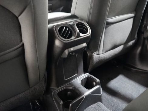 Used 2020 Jeep Wrangler Unlimited Sport S image 30