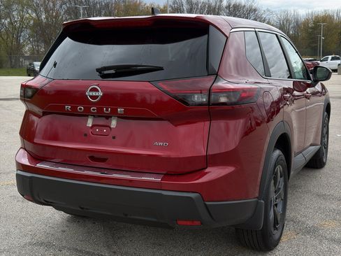 New 2026 Nissan Rogue SV w/ Cold Weather Package AWD/4WD image 5