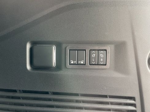 New 2026 Chevrolet Tahoe High Country AWD/4WD image 10
