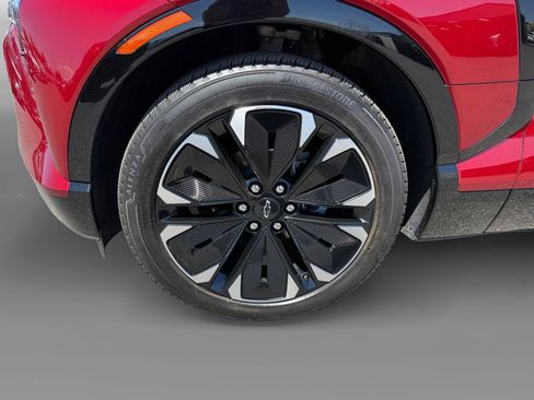 Used 2024 Chevrolet Blazer EV RS RWD image 9