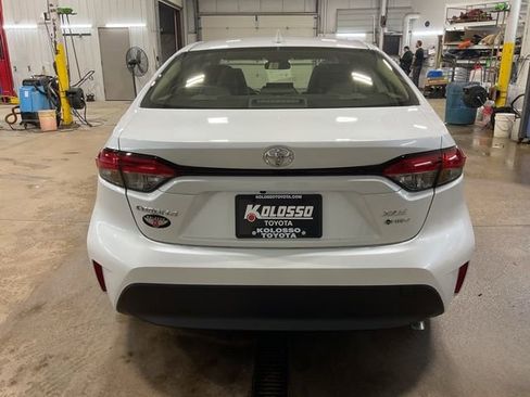 New 2026 Toyota Corolla XLE image 5