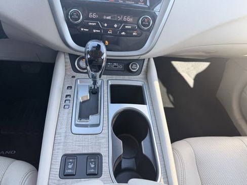 Certified 2019 Nissan Murano SL w/ SL Technology Package image 12