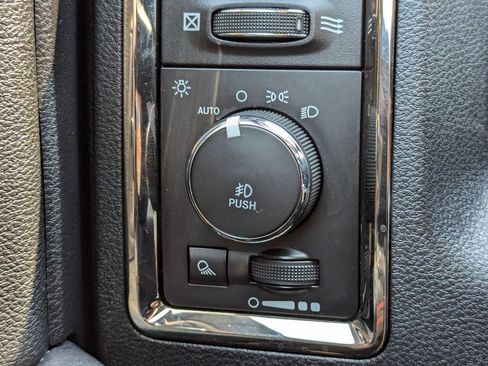 Used 2016 RAM 1500 Sport image 28