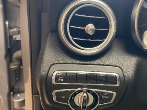 Used 2015 Mercedes-Benz C 400 4MATIC w/ Multimedia Package image 22