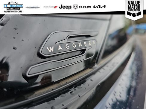 Used 2024 Jeep Wagoneer Launch Edition AWD/4WD image 30