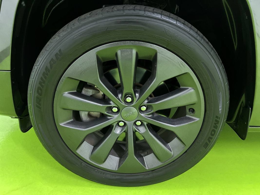 Used 2019 Jeep Cherokee High Altitude AWD/4WD image 15